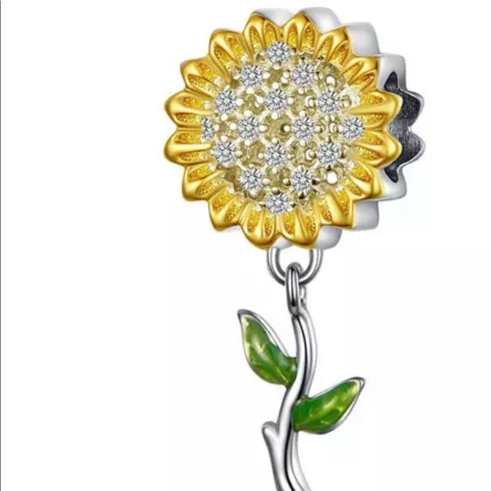 ‎Sunflower Charm, 925 Sterling Silver